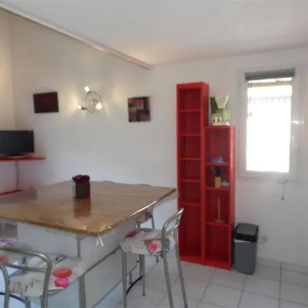 Apartment Clos Des Amandines